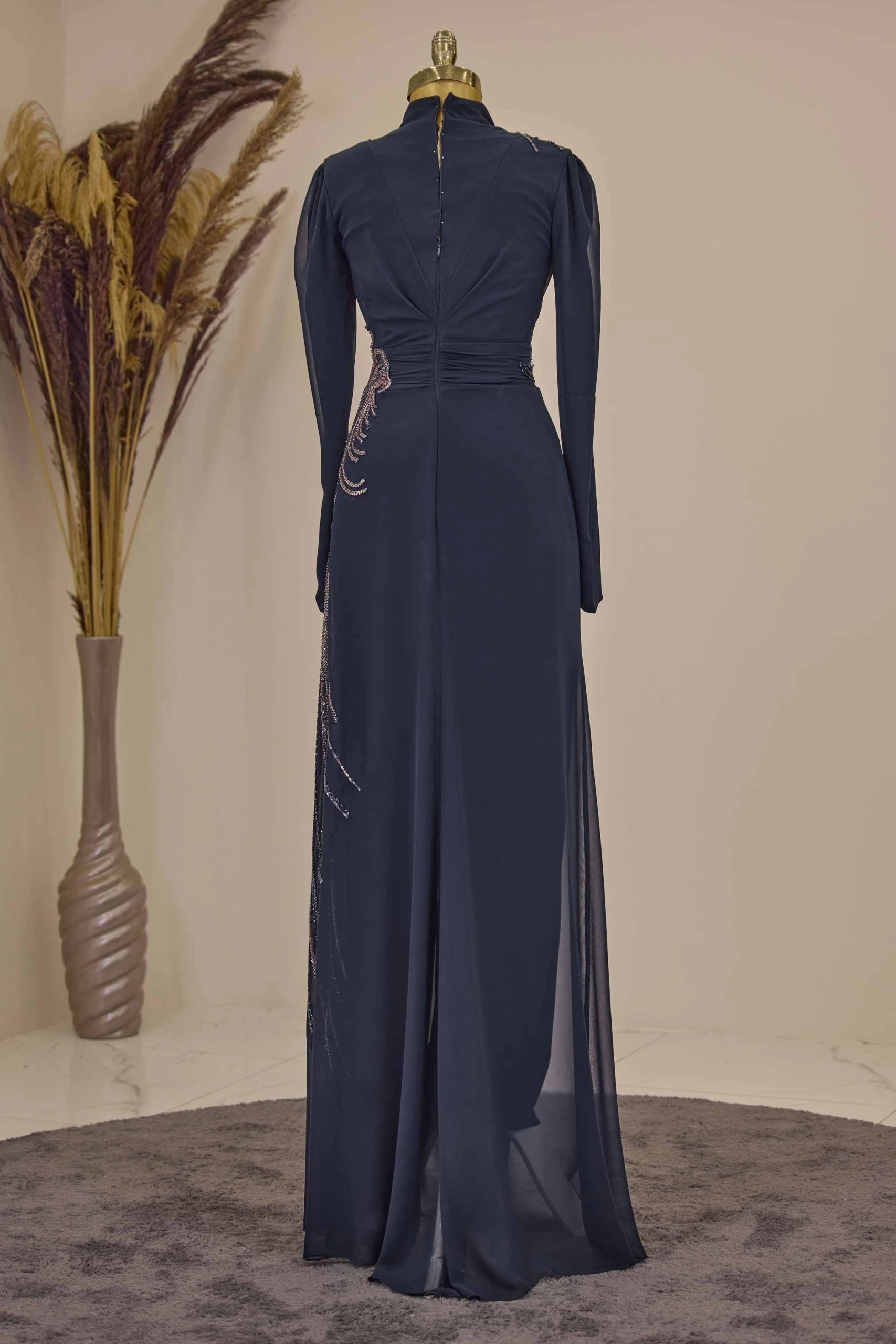 Ebru Tulum Abiye Lacivert