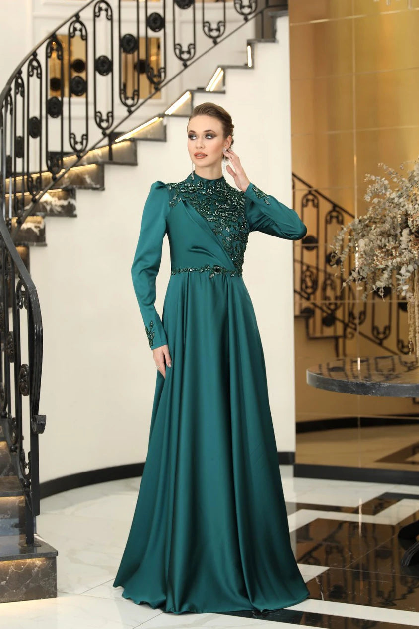 Nilüfer Abiye Zümrüt