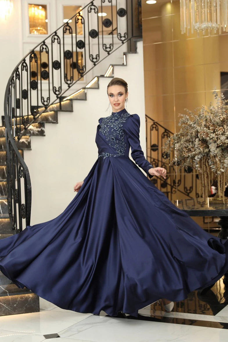 Nilüfer Abiye Lacivert