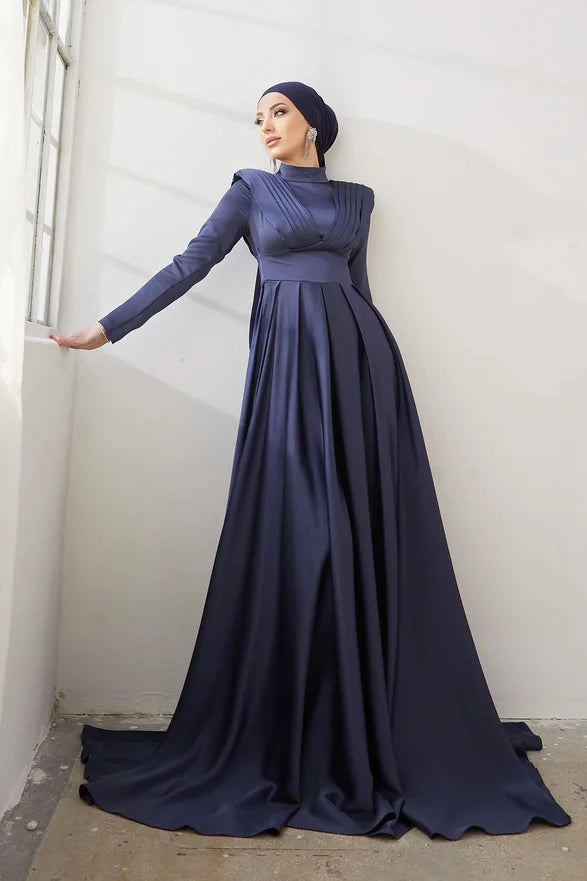 Nida Lacivert Tesettür Abiye