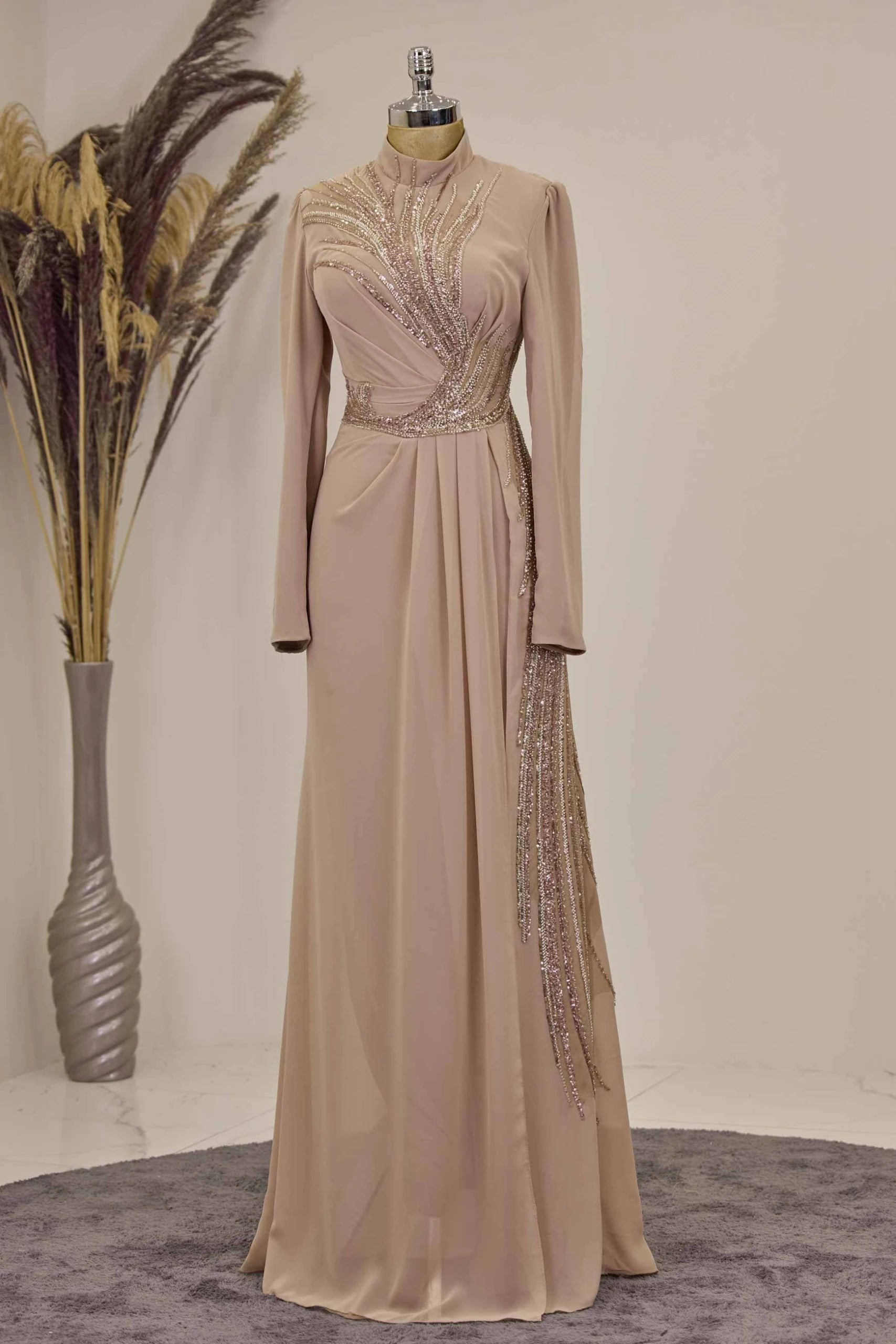 Ebru Tulum Abiye Gold