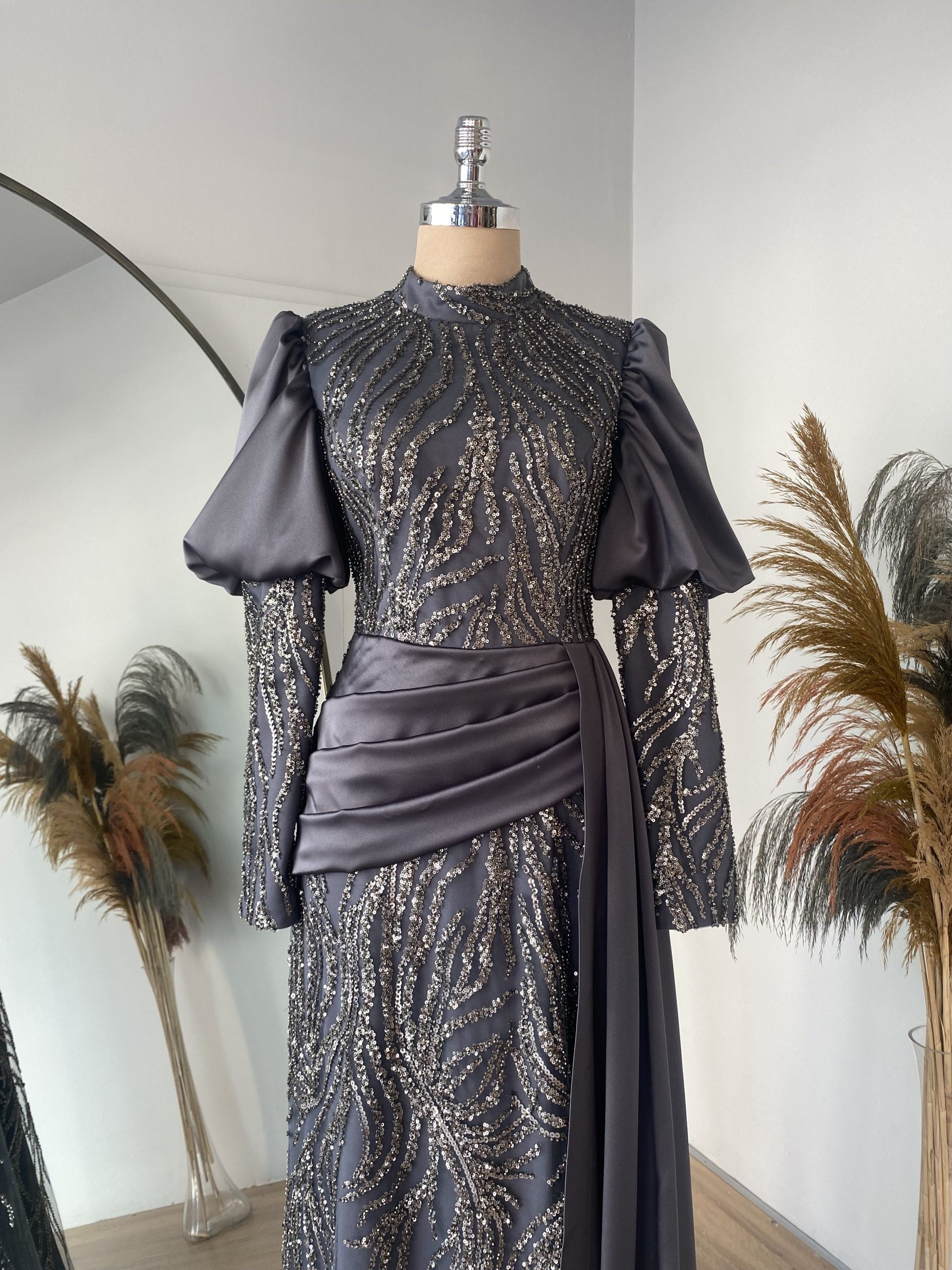 Elena Abiye Antrasit