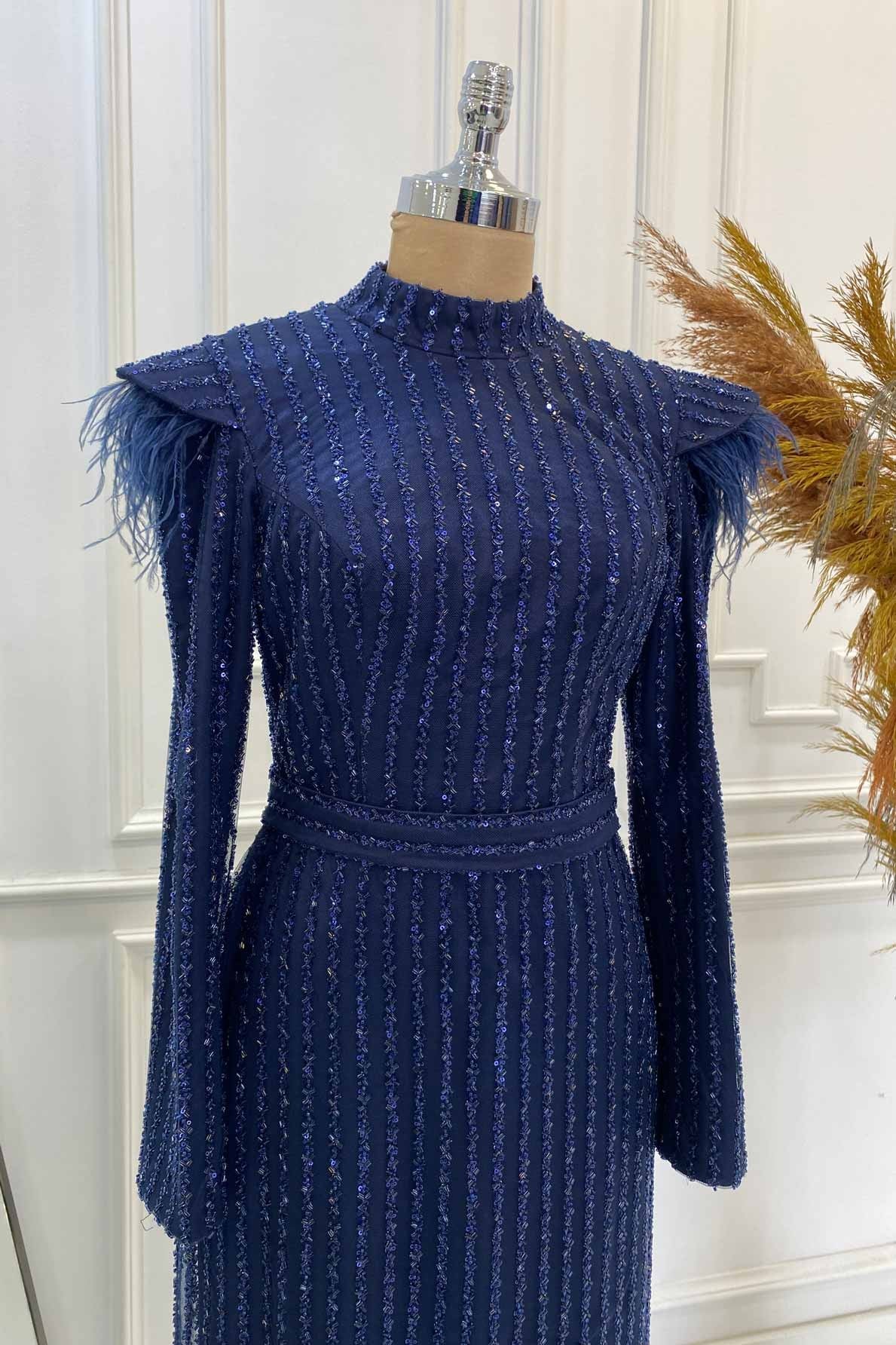 Annabel Abiye Lacivert