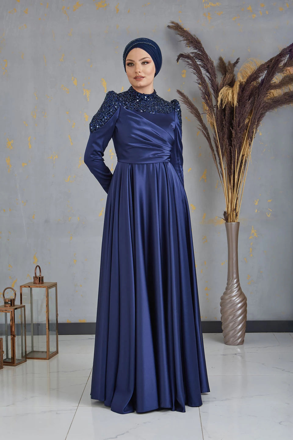 Bersu Abiye Lacivert