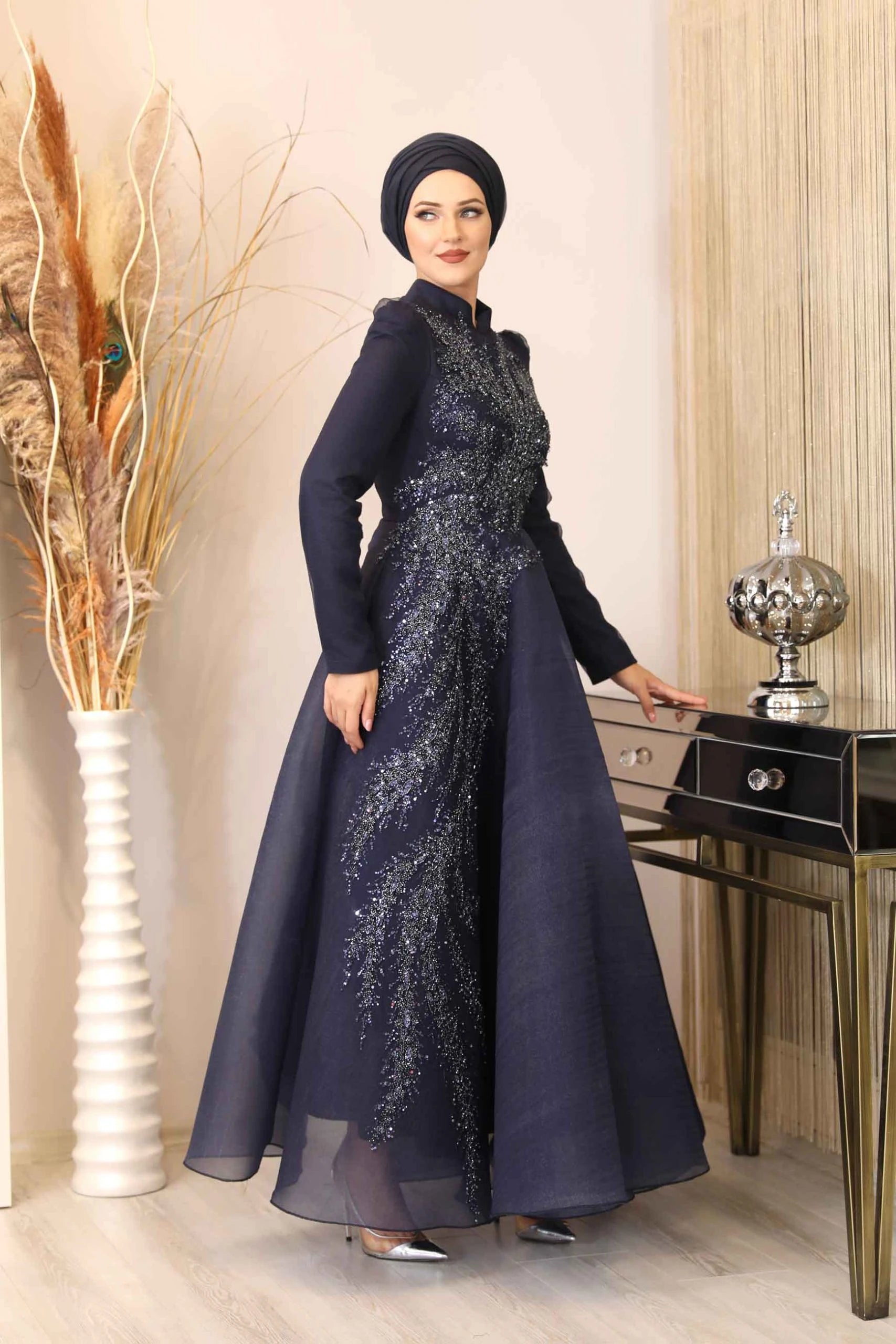 Efsun Abiye Lacivert